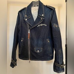 Alexander McQueen 2018 Moto